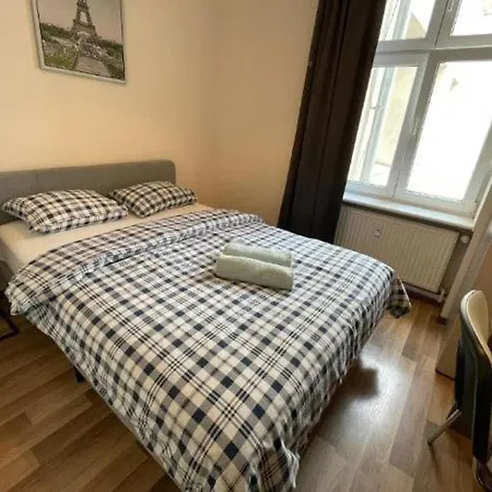 Asas Free Parking * Wroclaw